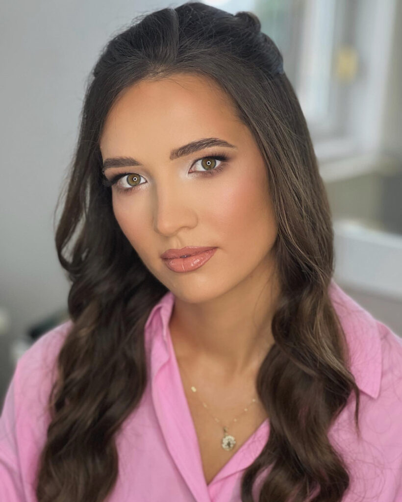 FACD90EC-20DC-42BA-9BC4-E2C939DB6346